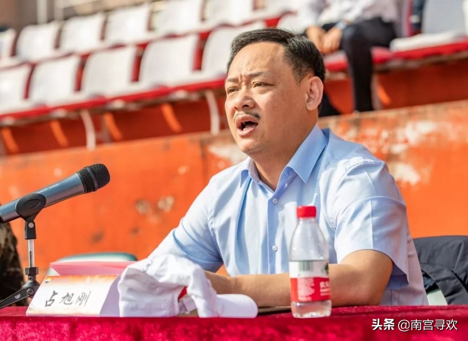 奥运举重冠军占旭刚哪里人_奥运举重冠军人占旭刚简介_奥运举重冠军占旭刚娶初恋空姐
